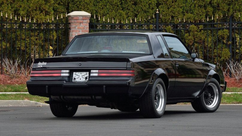 Buick Regal GNX