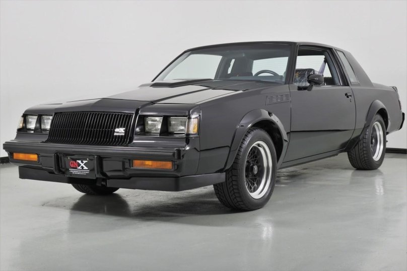 Бьюик Регал 1987 GNX