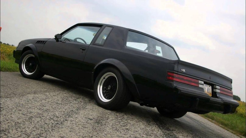 Бьюик Регал GNX