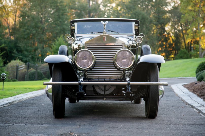 Роллс Ройс серебряный призрак