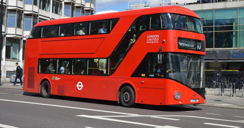 Дабл Деккер бас