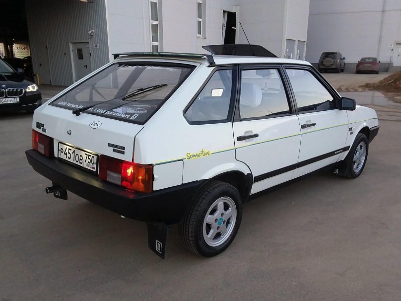 Lada Samara 2109