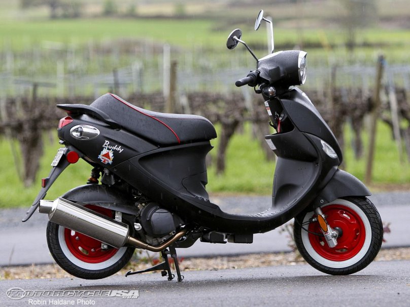 Скутер Корса рагаззо