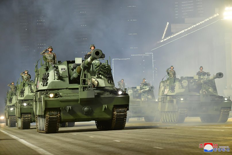 Военный парад во Вьетнаме