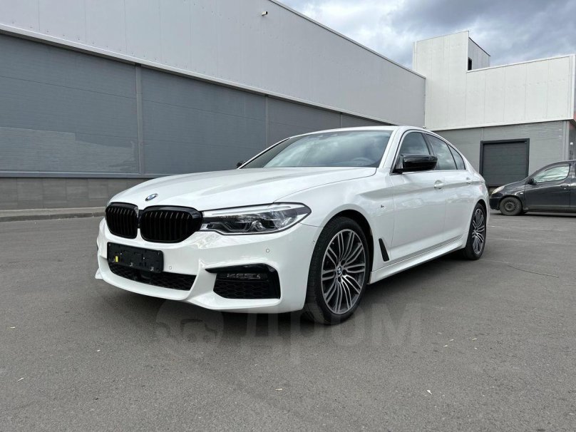 BMW g30 белый сатин