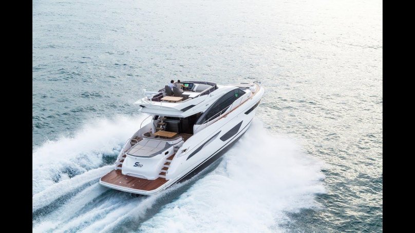 Яхта Princess v60