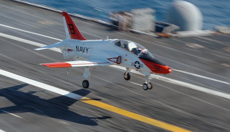 Boeing-Saab t-7 Red Hawk