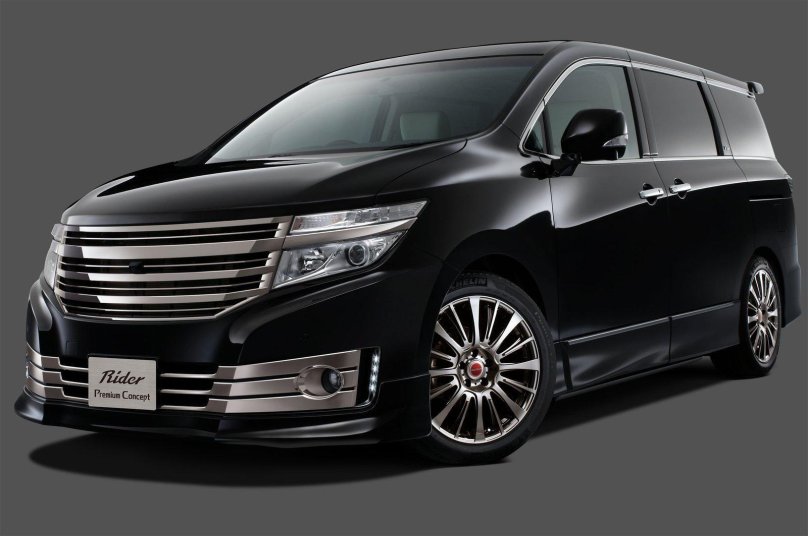 Nissan Elgrand 2015