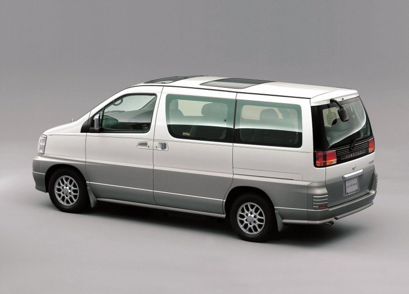 Nissan Elgrand e50