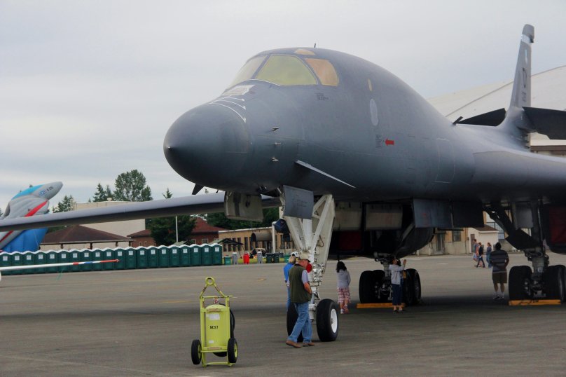 Dragon 4624 Rockwell b-1b Lancer
