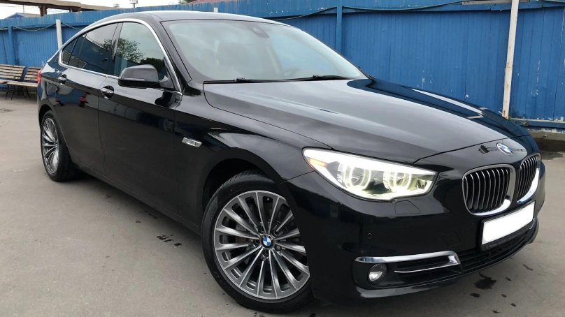 БМВ 5 Гранд Туризмо черный матовый