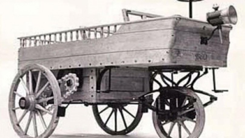 Этьен Ленуар первый автомобиль