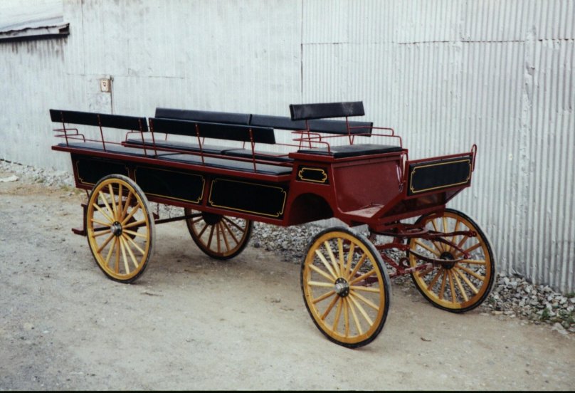 Шарабан экипаж