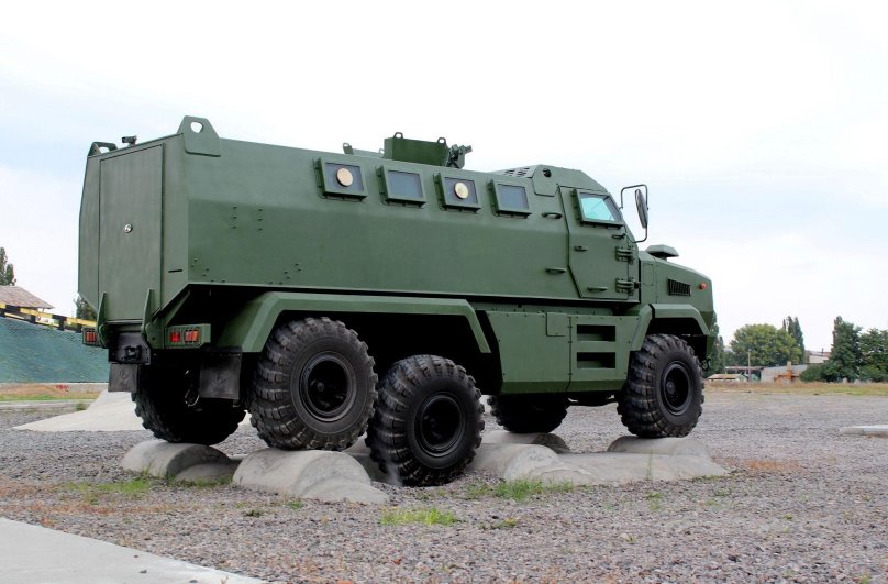 КРАЗ 6322 бронированный
