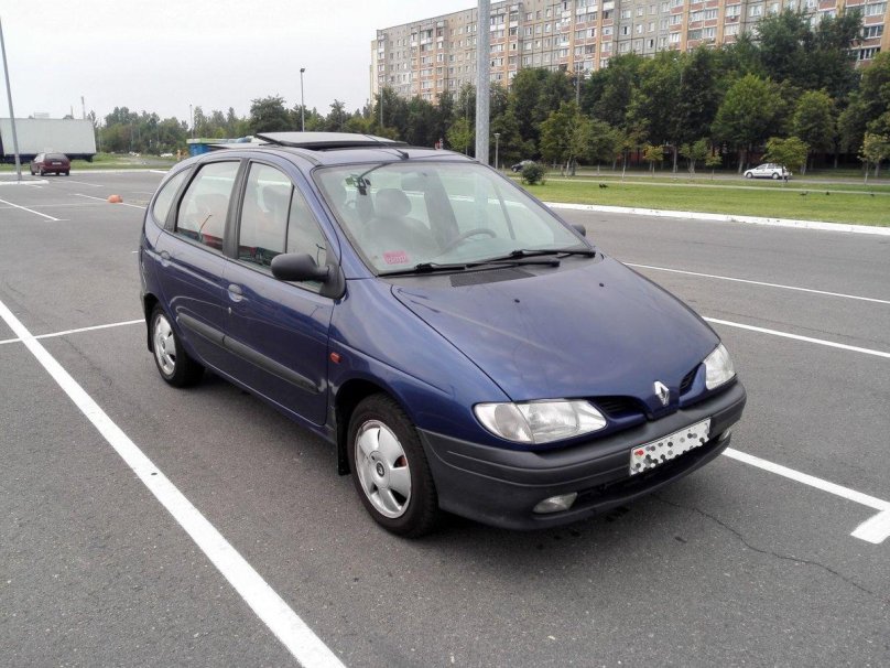 Рено Сценик 1 синий