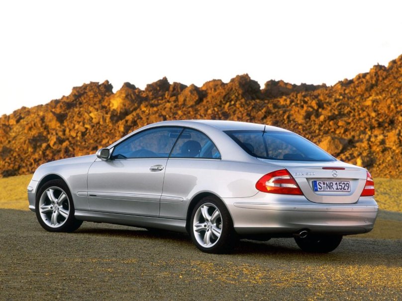Mercedes-Benz CLK Coupe (c209)