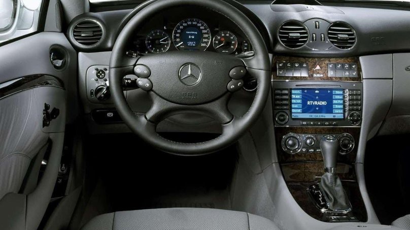 Mercedes-Benz CLK-class w209 салон