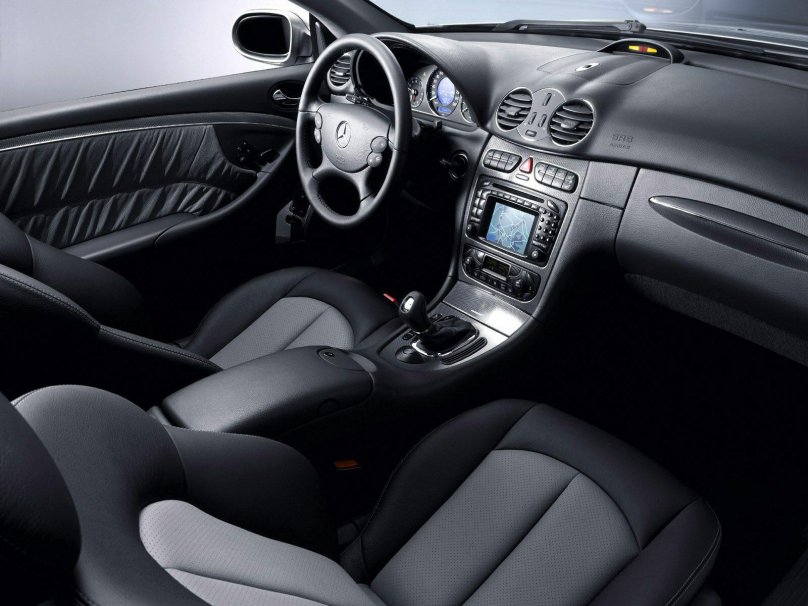 Mercedes CLK w209 салон