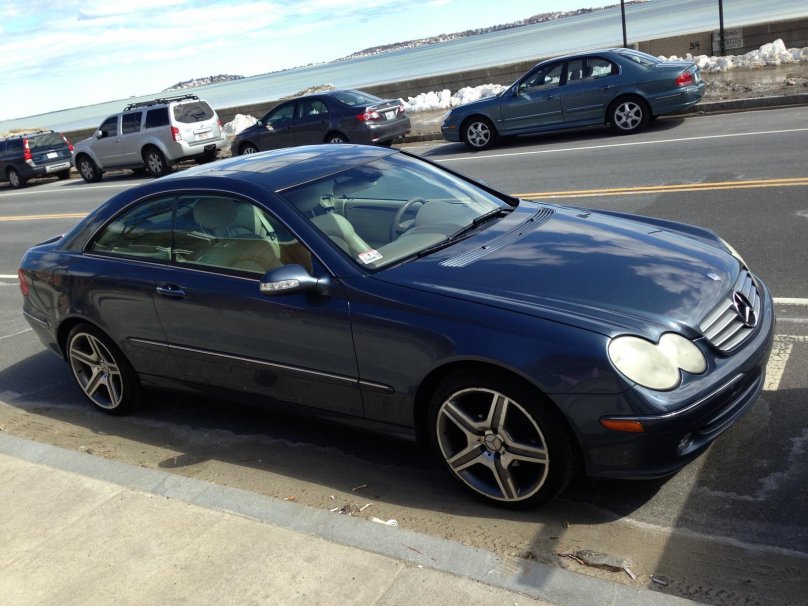 Mercedes Benz CLK 2005