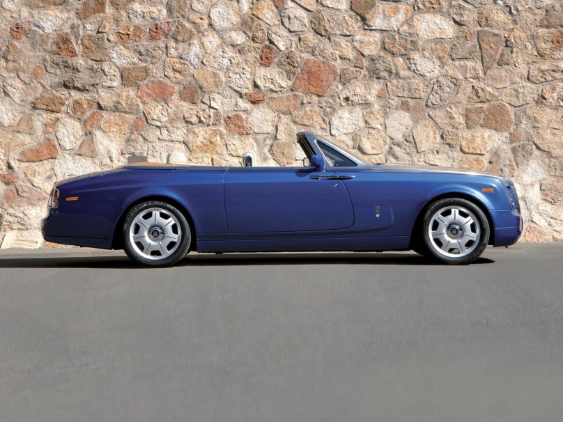 Rolls Royce Phantom Coupe