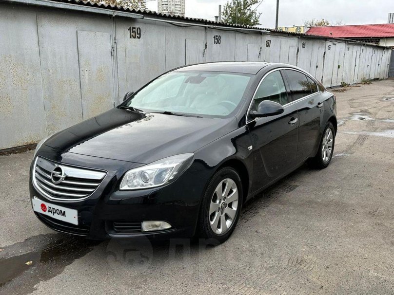 Опель Инсигния 2012