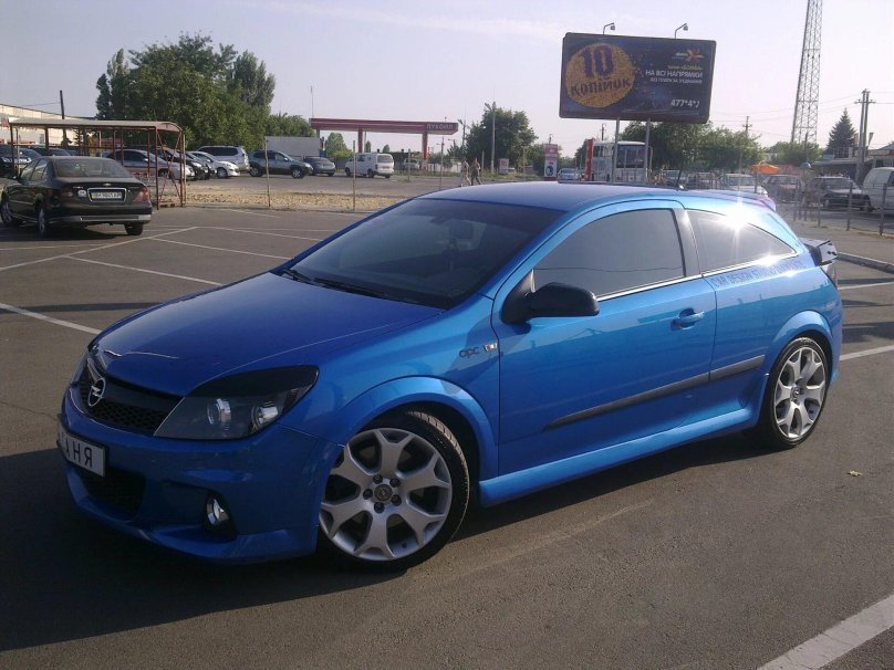 Опель 2 литра