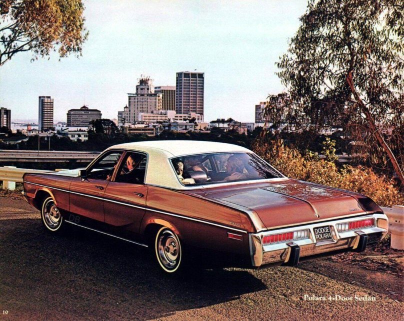 Dodge Polara sedan