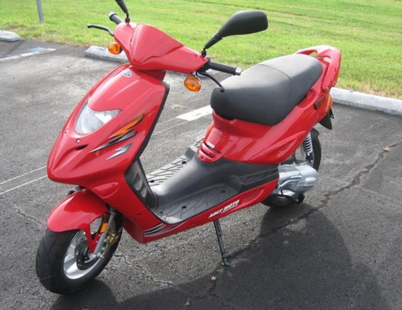 Скутер Thunder 50