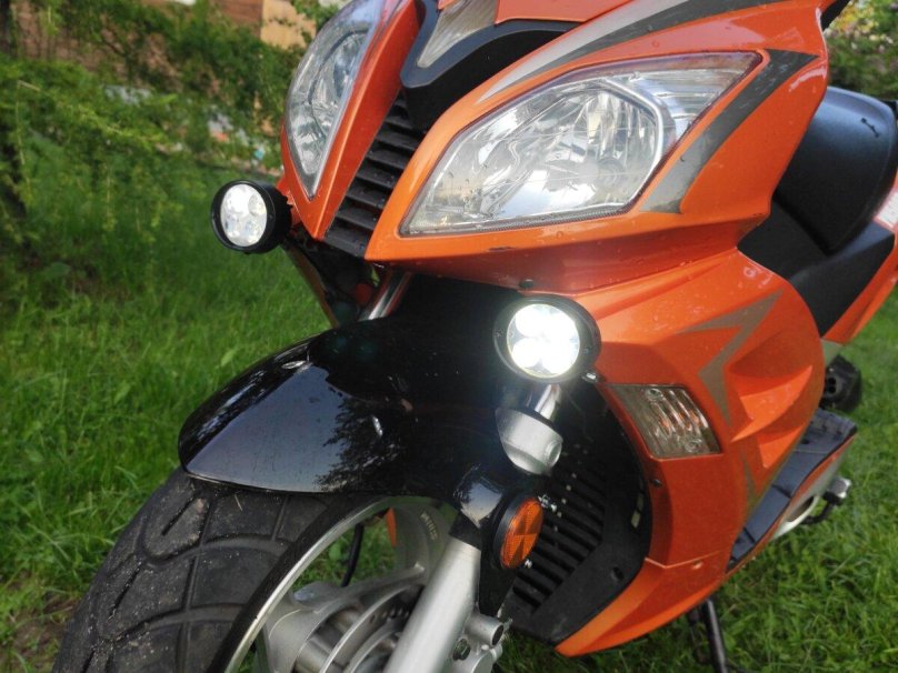 Скутер yh50qt-j