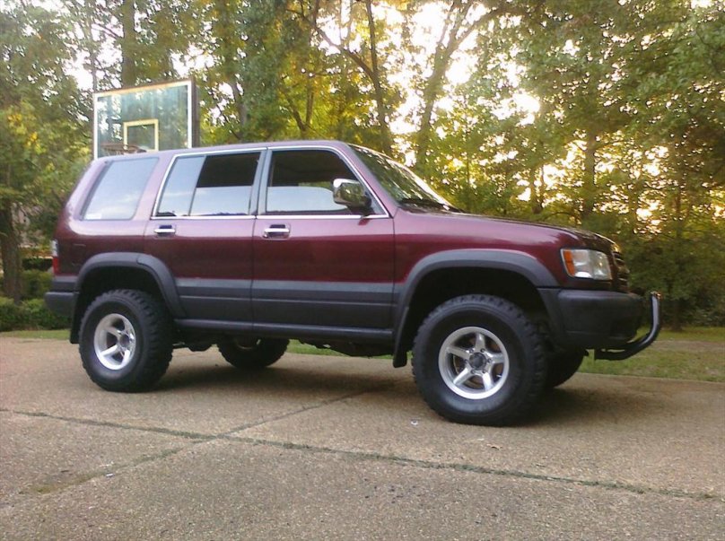 Isuzu Trooper 2001