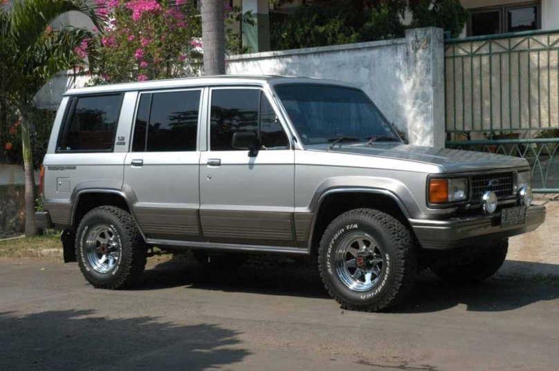 Исузу Трупер Трупер