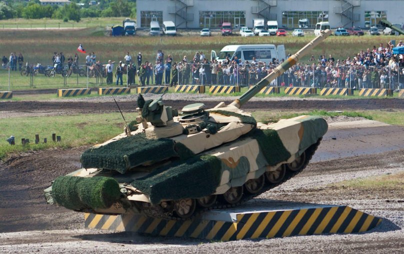 CV 90 120 стелс танк