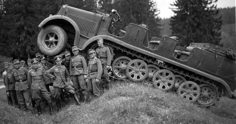 Немецкий тягач SD.KFZ 7