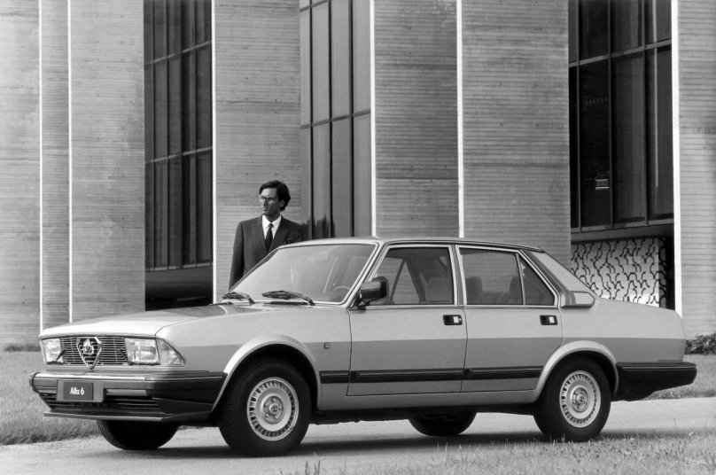 Альфа Ромео 1983 года