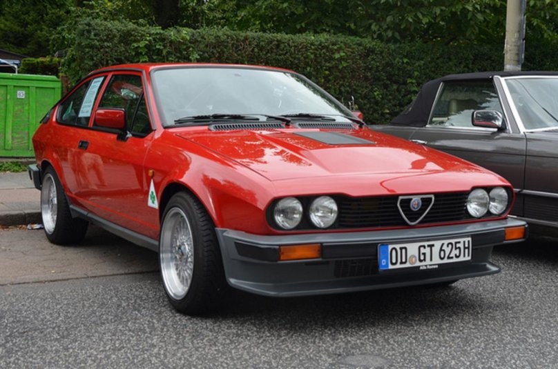 Alfa Romeo gtv6 1986