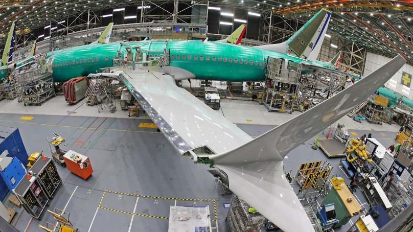 Боинг 737 Мах