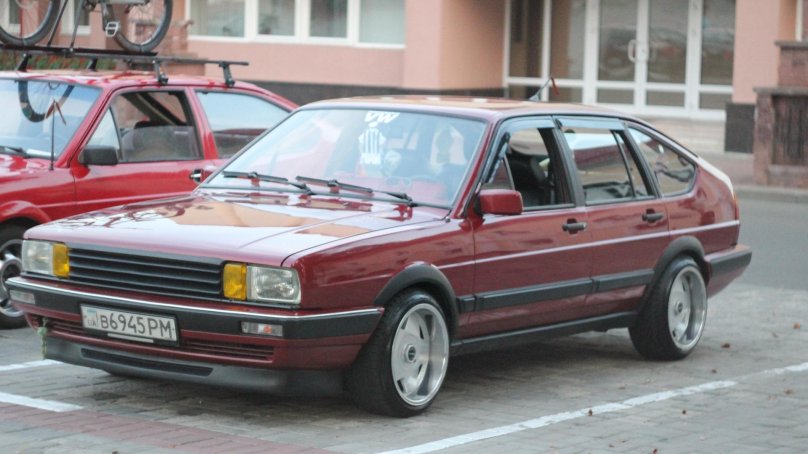 Volkswagen Passat b2 седан