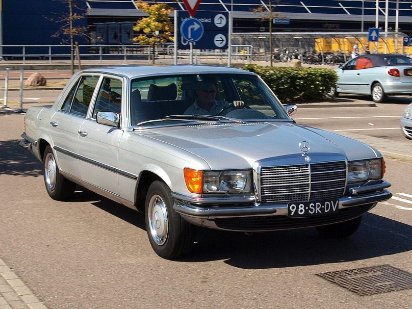 Мерседес Бенц 280