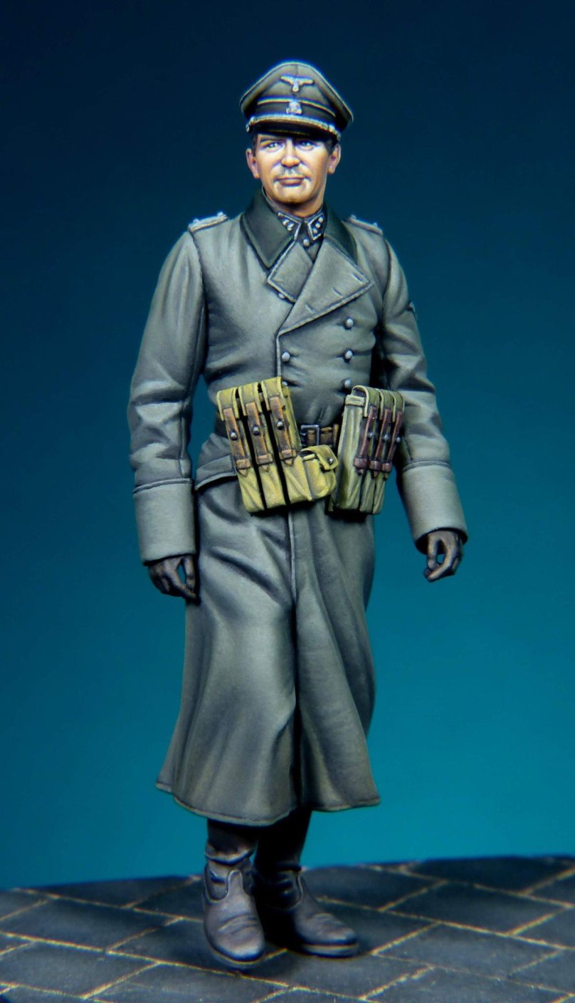 SS Officer Otto Mossad