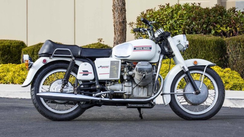 1970 Moto Guzzi v7 Special