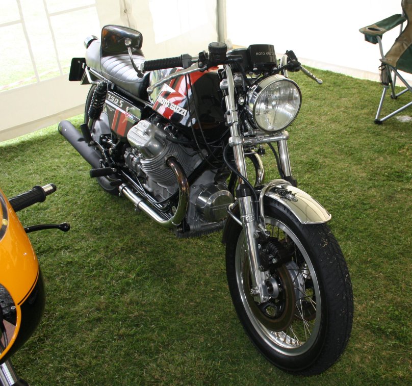 Guzzi 750 s