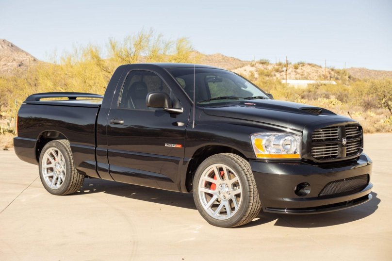 Dodge Ram srt 10 2006