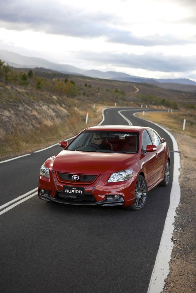 Тойота Аурион ТРД