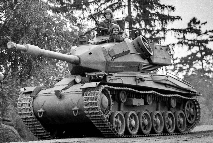 Танк стрв 74