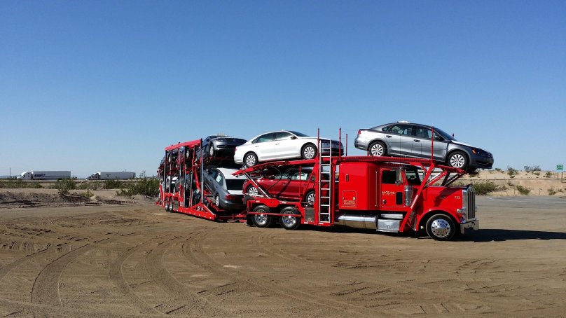 Автовоз Петербилт