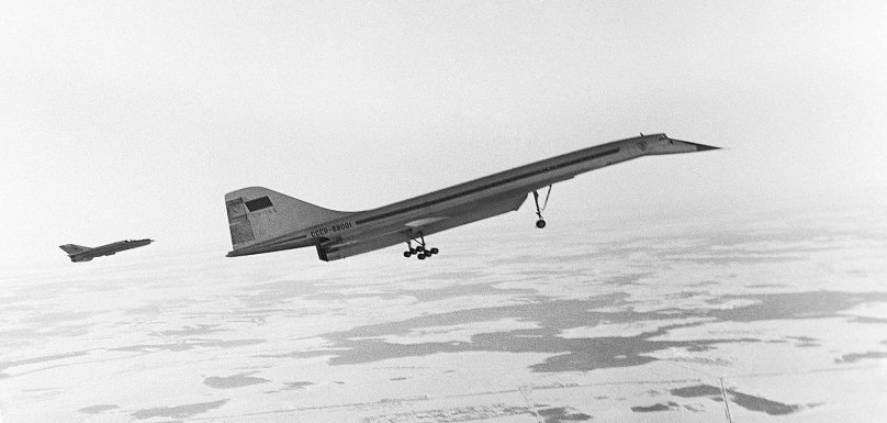 Самолет ту 144