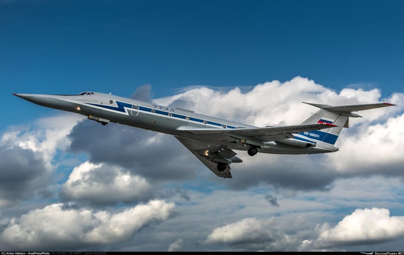 Самолет Туполева ту 134