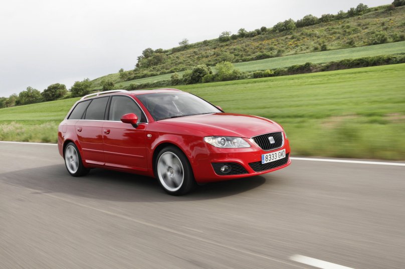 Seat Exeo седан