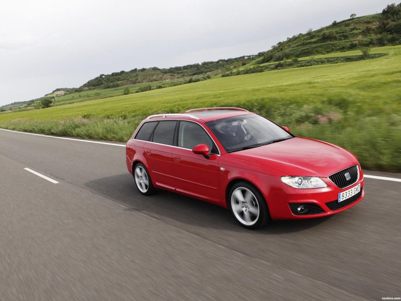 Seat Exeo салон