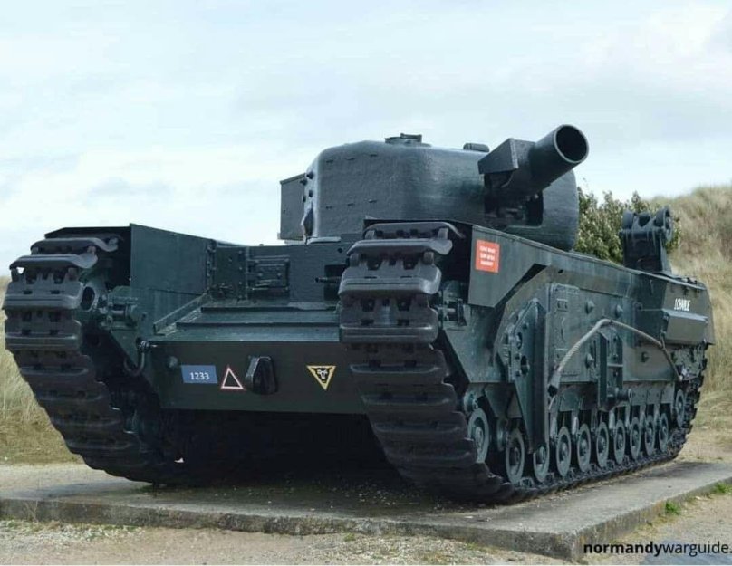 Черчилль танк